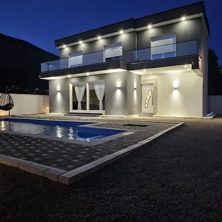 Mia * Trebinje